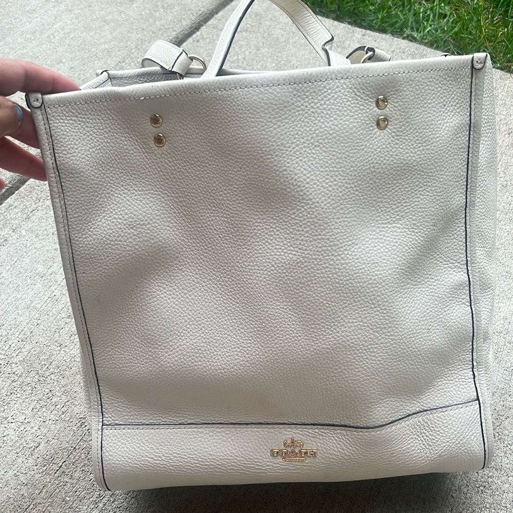 Coach cream/gold hardware medium tote